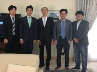 총영사, 경기도경제과학진흥원 직원 면담 상세보기|공관 활동사항 | 주두바이 대한민국 총영사관 주두바이 대한민국 총영사관