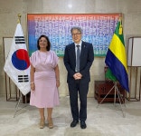 신송범 대사, UNFPA 신임 상주대표 면담(8.8) 상세보기|공관 활동 | 주가봉 대한민국 대사관 주가봉 대한민국 대사관 