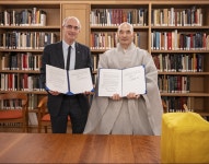 보스턴 미술관-조계종 사리 기증식 개최 상세보기|총영사관 활동사항 | 주보스턴 대한민국 총영사관 주보스턴 대한민국 총영사관 