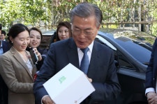 오늘의유머 - 문대표  김영란법 때문에 기자분들이  ㅋㅋ 문대표  김영란법 때문에 기자분들이  ㅋㅋ