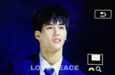 더쿠 - 프듀X 얘 백진? 괜찮은듯