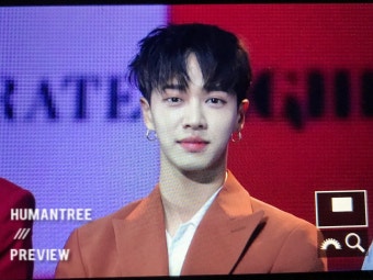 오늘 이기광 머리 왜이래 ㅠㅠ - 케이돌토크 카테고리