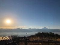 Jonghyun just turned the moon pearl aqua in Japan. - Page 4 - Celebrity News & Gossip - OneHallyu Jonghyun just turned the moon... 