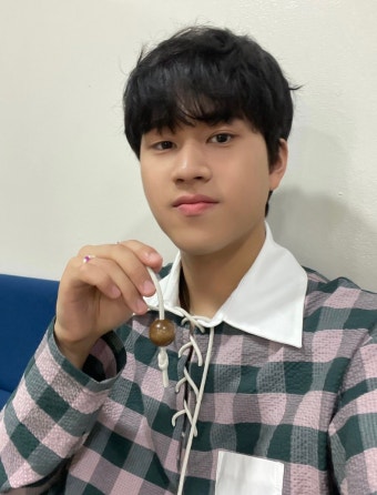 이무진, 낭만적인 음악으로 대중 마음 사로잡아 트로트신(新) 등극!