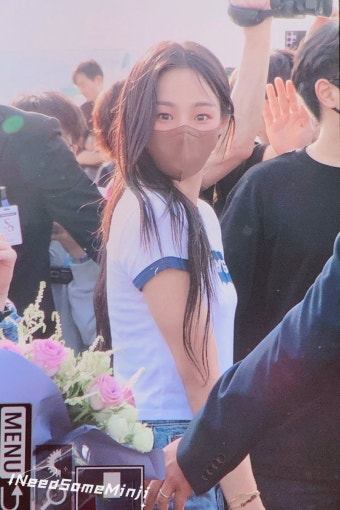 민지 퇴근길 미쳤다 - 뉴진스 마이너 갤러리