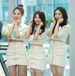 [포토]서연, 소엽, 가람 깜찍 대결~ - 일간스포츠 [포토]서연, 소엽, 가람 깜찍 대결~