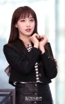 [포토]네이처 새봄, 매혹적인 눈빛 - 일간스포츠 [포토]네이처 새봄, 매혹적인 눈빛