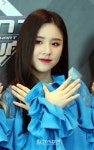 [포토]이달의 소녀 희진, 미모에 날개가 달렸네  - 일간스포츠 [포토]이달의 소녀 희진, 미모에 날개가 달렸네 