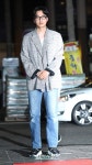 [포토] 김남길 ´여의도 밝힌 열혈사제´ - 일간스포츠 [포토] 김남길 ´여의도 밝힌 열혈사제´