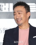 [포토]이성민, ´진짜 형사같은 비주얼´ - 일간스포츠 [포토]이성민, ´진짜 형사같은 비주얼´