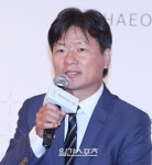 [포토]권기연 부회장, 설해원 레전드매치 인사말 - 일간스포츠 [포토]권기연 부회장, 설해원 레전드매치 인사말