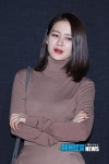 [Z포토] 손예진, ´분위기하면 나... 여배우 대표 청순´(니나리치 포토행사) - 일간스포츠 [Z포토] 손예진, ´분위기하면 나... 여배우 대표 청순... 