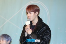 김재환리터칭 | [HD스압포토] 워너원 김재환, ´한층 또렷해진 눈매´(기자간담회) - 일간스포츠 [HD스압포토] 워너원 김재환, ´한층 또렷해진 눈매´(기자간담회)