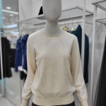 꼼빠니아 비즈 라운드넥 니트 CAEW9-WSL820 - 에누리 가격비교