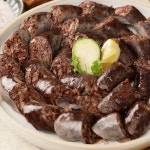 용가마식품 용가마 토종순대 매콤한맛 +담백 두부 순대500g - 에누리 가격비교