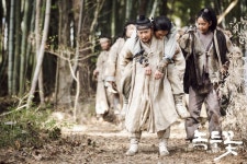 The Nokdu Flower - Picture (Drama, 2019, 녹두꽃) @ HanCinema The Nokdu Flower - Picture (Drama, 2019, 녹두꽃)