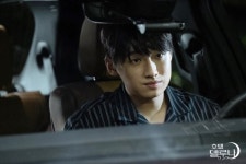 Hotel Del Luna (호텔 델루나) Korean  - Drama - Picture @ HanCinema :: The Korean Movie and Drama Database Hotel Del Luna (호텔... 