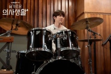 Hospital Playlist (슬기로운 의사생활) Korean  - Drama - Picture @ HanCinema :: The Korean Movie and Drama Database Hospital... 