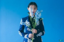 Kim Ji-won - Picture (김지원) @ HanCinema Kim Ji-won - Picture (김지원)