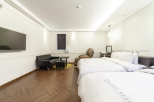 Hotel Stay 53 in Gwangju Metropolitan City - Room Deals, Photos & Reviews