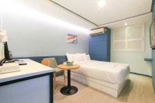 Best Price on mini hotel IVY in Suwon-si + Reviews!