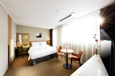 Ramada Pyeongtaek Hotel in Pyeongtaek-si - Room Deals, Photos & Reviews