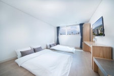 Hotel ED Motel (Jeju Island) - Deals, Photos & Reviews