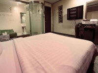 Vivaldi Motel Hotel (Chuncheon-si) - Deals, Photos & Reviews