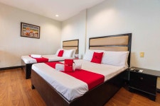 RedDoorz Plus @ The Ridge Tagaytay City Hotel - Deals, Photos & Reviews