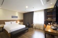 Cinema House Hotel in Busan in South Korea - Room Deals, Photos & Reviews