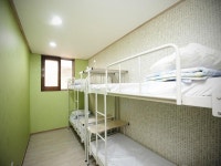 Nearest Guesthouse Jeonju in Jeonju-si - Room Deals, Photos & Reviews