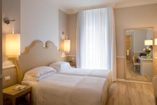 Starhotels Terminus in Naples - Room Deals, Photos & Reviews