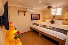 Best Price on Sundance Riverside Guest House in Phnom Penh + Reviews!