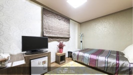 Gumi You Hotel Motel (Gumi-si) - Deals, Photos & Reviews