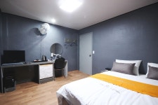 Gwangan Business Motel in Busan - Room Deals, Photos & Reviews