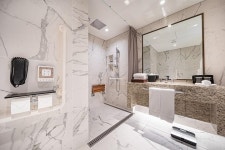 서울의 그랜드 머큐어 앰배서더 호텔 앤 레지던스 서울 용산 | 2020 최신 특가 ₩175745 | HD 사진 & 이용후기