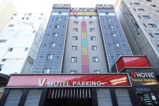 V Hotel Motel (Busan) - Deals, Photos & Reviews