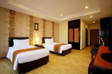 노바 파크 호텔 (Nova Park Hotel) - 몽키트래블