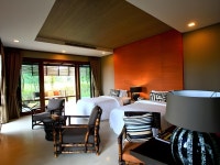 마운틴 크릭 골프 리조트 앤 레지던스 (Mountain Creek Golf Resort & Residences) - 몽키트래블