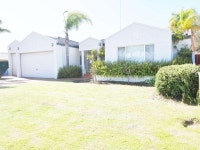 4 Bythorne Place, Bunbury WA - Walk Score