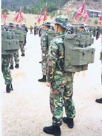 Pgr21 - 한국군 사각형 완전군장 한국군 사각형 완전군장