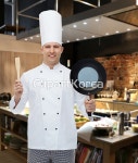 사람,산업,식기류,식당,식사,요리,요리사,유니폼,음식,재킷,젊음,주방,주방용품,준비,직업인,직원,추장,컨셉,튀김,해외포토,행복,활력,흰색
