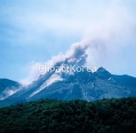 주) __적합한콘텐츠,눈사태,몬트세랫,바위,산,섬,연기,용암,자연,재,정상,지구과학,취미,카리브해,폭발,해외포토,해외프리미엄콜렉션,화산,화산재... 