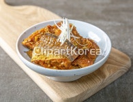 황태구이,접시,나무,도마 / tc00240088309 / JPG - 멤버십 국내작가포토