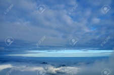 구름 로열티 무료 사진, 그림, 이미지 그리고 스톡포토그래피. Image 55978865. 구름