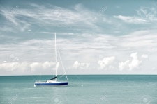 Attractive Bright View Of Exotic Colorful Beautiful Marine Beach With Boat On Blue Water 로열티 무료 사진, 그림, 이미지... 