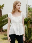 [룩캐스트]에밀리아 셔링 블라우스 / EMILIA SHIRRING BLOUSE_2colors [W CONCEPT]