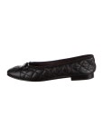 Chanel CC Cap-Toe Quilted Leather Flats - Black Flats, Shoes - CHA600029 | The RealReal CC Cap-Toe Quilted Leather Flats