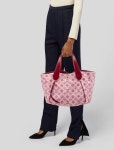 Louis Vuitton LV Monogram OnTheGo GM Miami Tote - Neutrals Totes, Handbags - LOU700482 | The RealReal LV Monogram OnTheGo GM... 