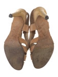 Manolo Blahnik Leather Slingback Pumps - Neutrals Pumps, Shoes - MOO350034 | The RealReal